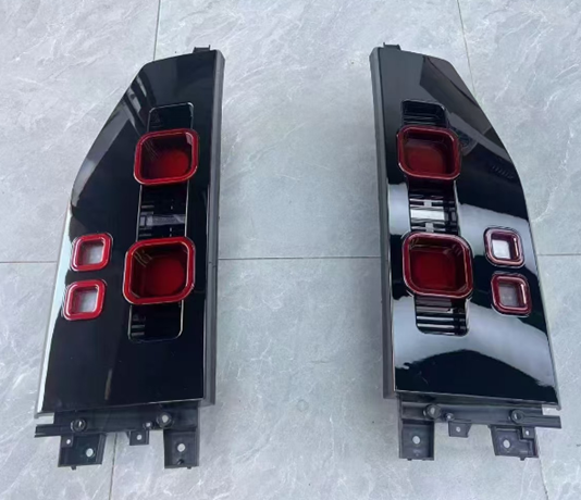 ضوء خلفي Jetour T2 في الأسفل الأيمن (ملحق) (Defender)